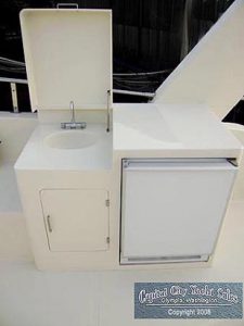Novatech-46-aft-sink-and-refridgerator