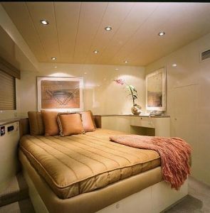 82 euro guegst stateroom